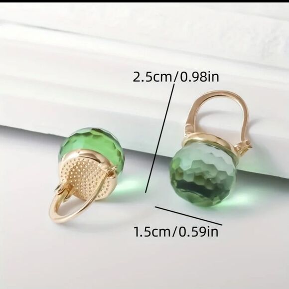 Dainty Gold Vintage Style Purple/Red Crystal Ball Drop Dangle Earrings - Picture 4 of 4